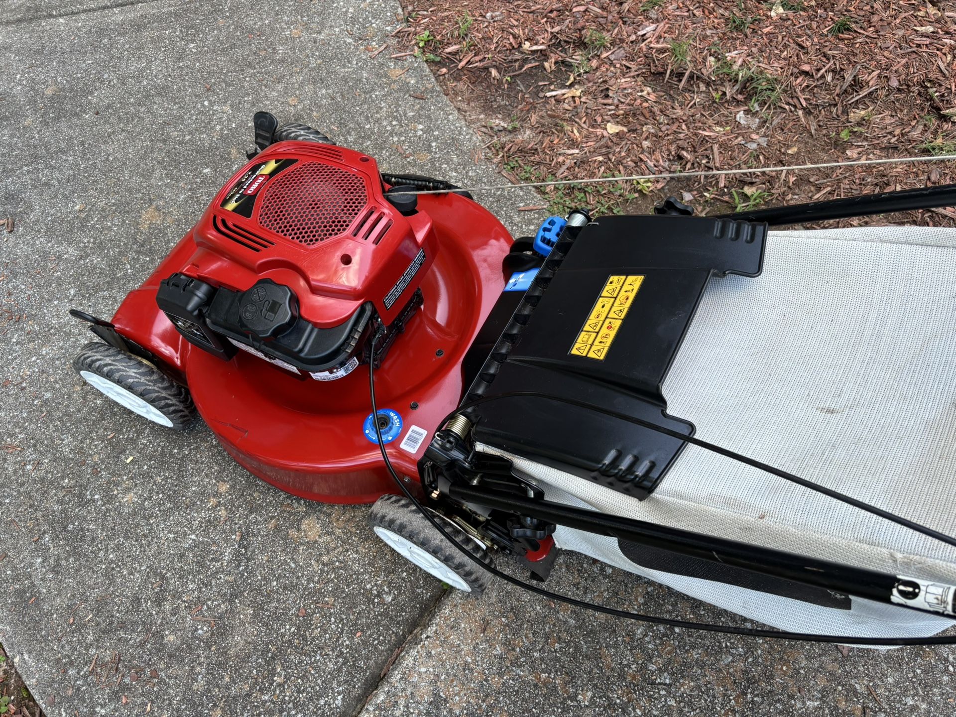 TORO 7.25 / 163cc Self Propelled Lawn Mower