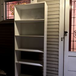 Free shelf unit