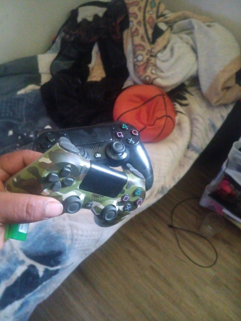 Playstation Controller 5 A PC There's 2
