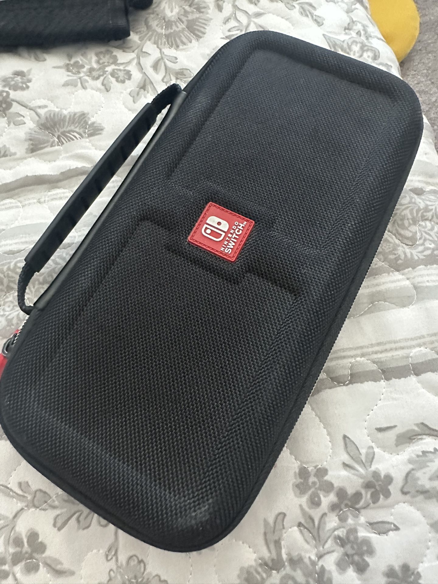 Nintendo Switch Case