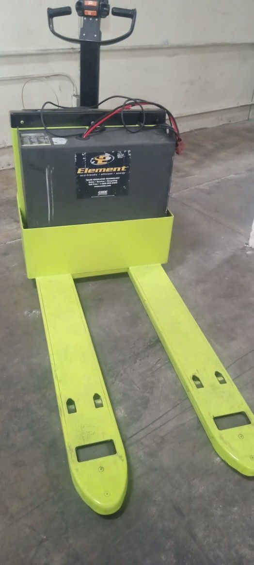Clark Pallet Jack