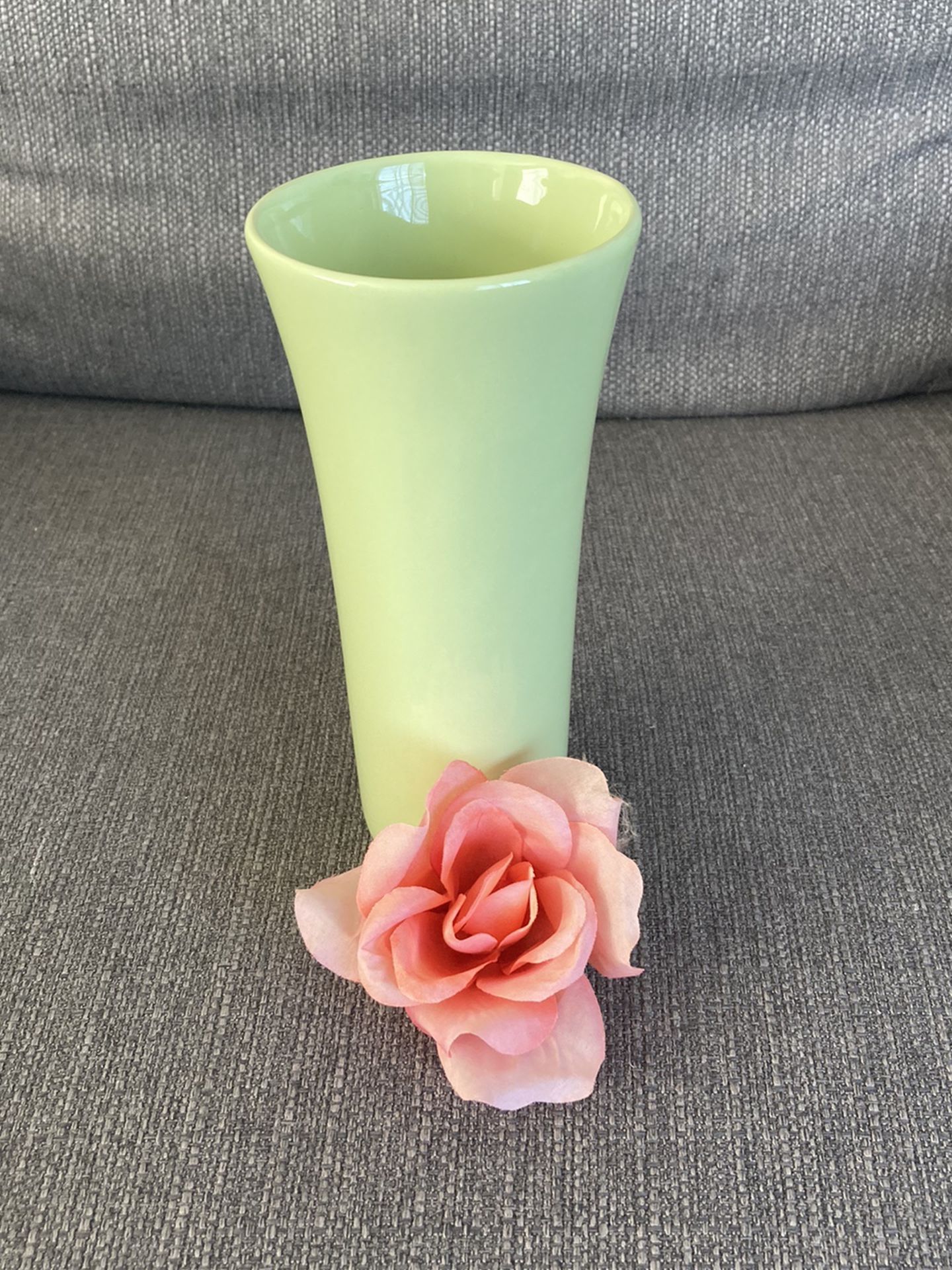 Vintage Flower Vase, Apple Green
