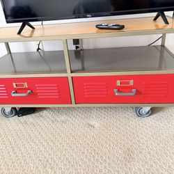 table manufacturing With Locking Wheels
