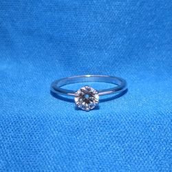 Moissanite 1.20 ctw Circle Ring 