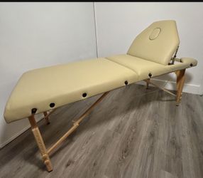 Portable Massage Table (New Out Of Box)