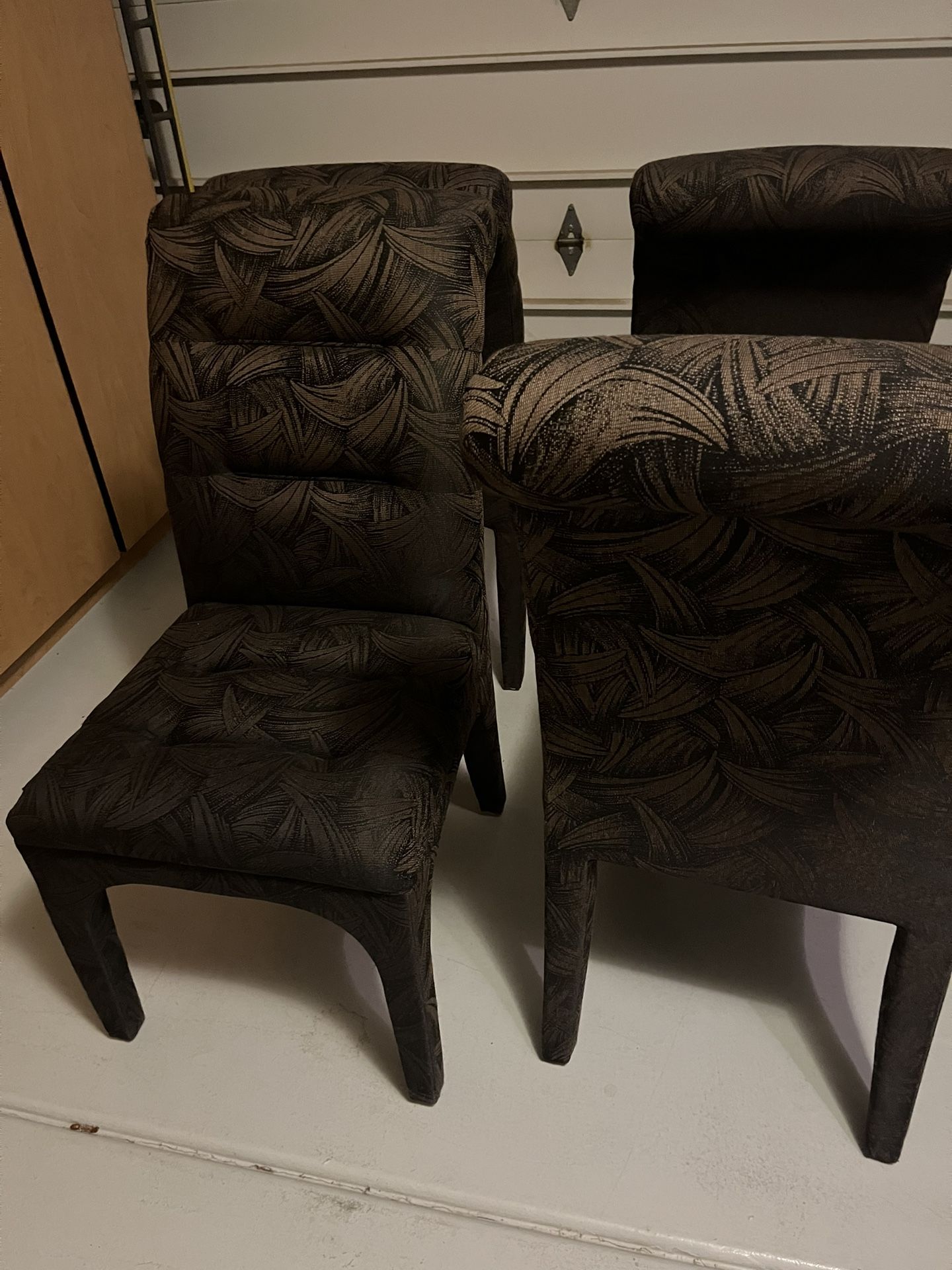 4 Dining Chairs