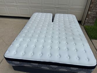 Kingsdown Pillow Top Queen Mattress And Box Spring