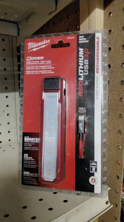MILWAUKEE REDLITHIUM USB 445L MAGNETIC FLOOD LIGHT RECHARGEABLE