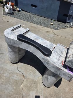 Manicure Table