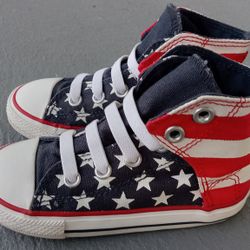 Converse Chuck Taylor HiTop Stars Stripes Unisex Kids Sz 8 SAME-AS-NEW

