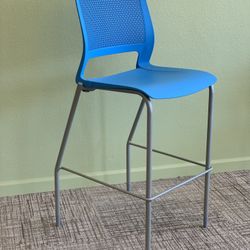 SitOnIt Lumin 27” Stool (NEW)