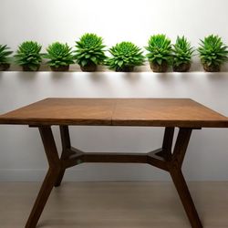 Solid Wood Dinning Table