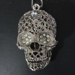 Betsey Johnson Sparkly  Skull Silver Necklace 