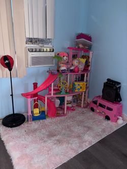 Barbie Dreamhouse Playset