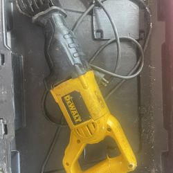 Dewalt Saw