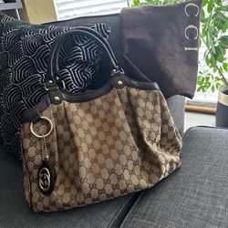 Authentic Gucci Sukey