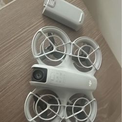 DJI NEO 
