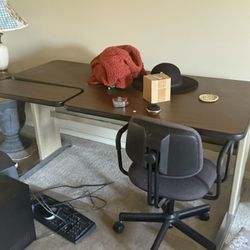 Desk & Office Chair