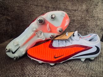 Nike Phantom 6 Low Elite SG-Pro Soccer Cleats - Size 7.5