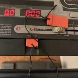 ProForm 585EX Wide Treadmill