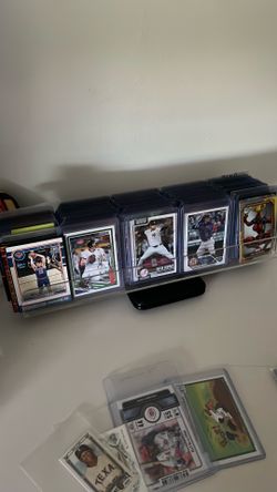 Topps mlb , pokemon , nba , nfl