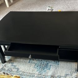 Coffee/cocktail Table