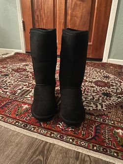 Bearpaw boots size 8
