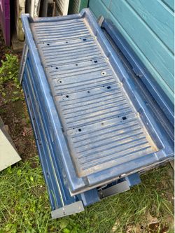 Heavy Duty Plastic Shelves from Van