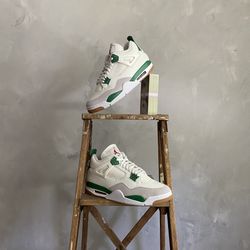 12US - Nike Air Jordan 4 Retro SB Pine Green
