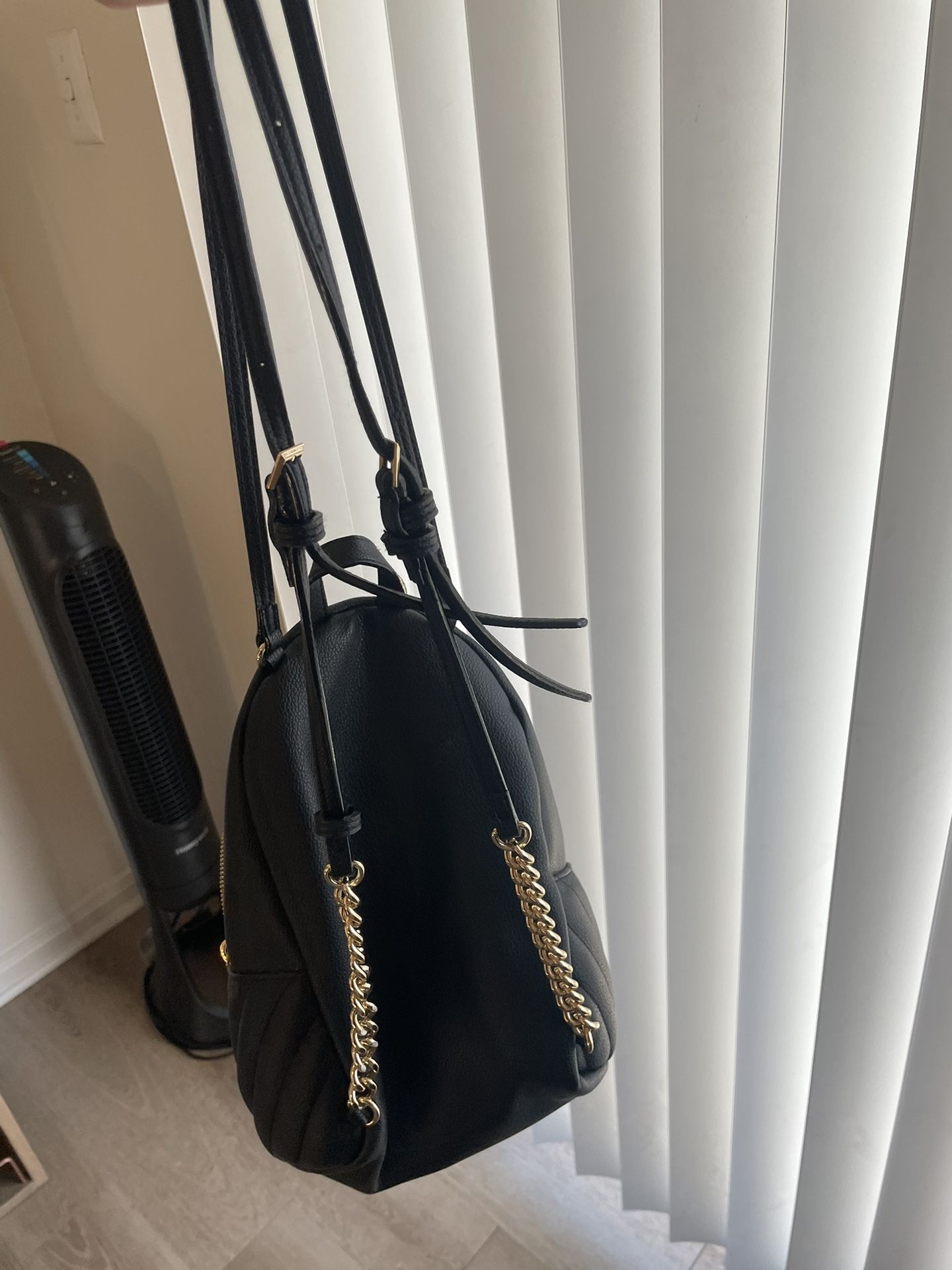Victoria's Secret Mini Backpack for Sale in Shadow Hills, CA - OfferUp
