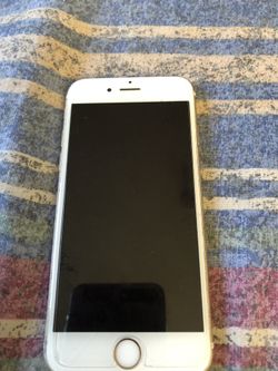 UNLOCKED GOLD IPHONE 6s 64Gigs