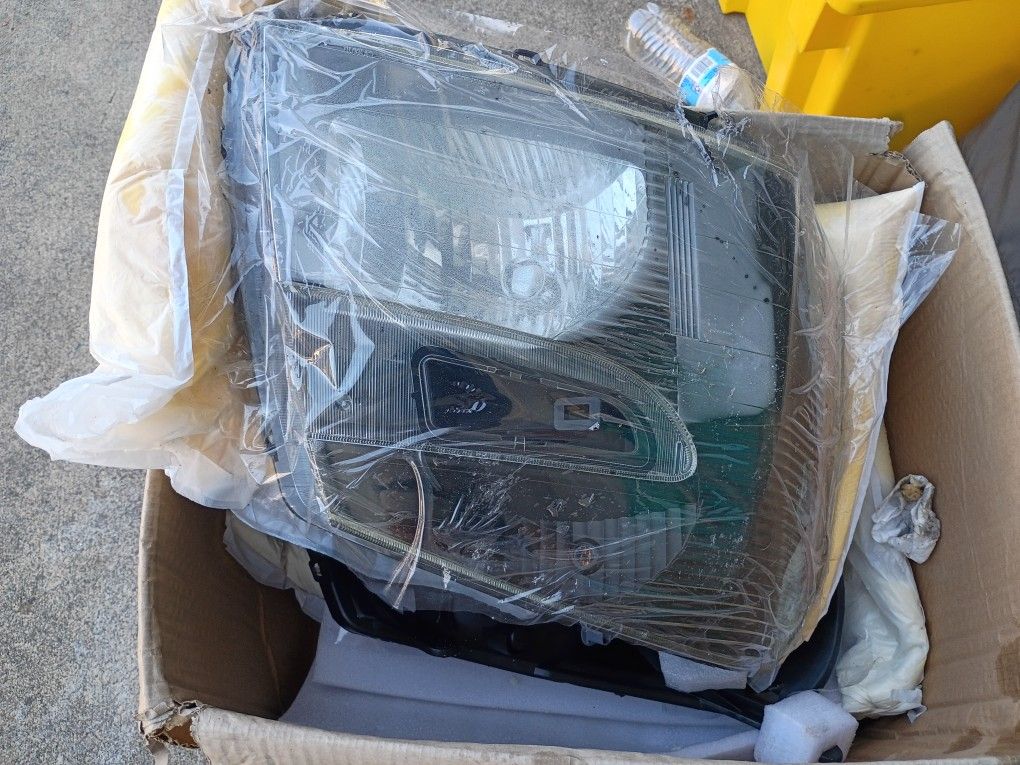 Chevy Equinox Headlights 