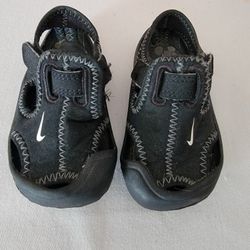 Nike Sandal/Water Shoe - Size Infant 6