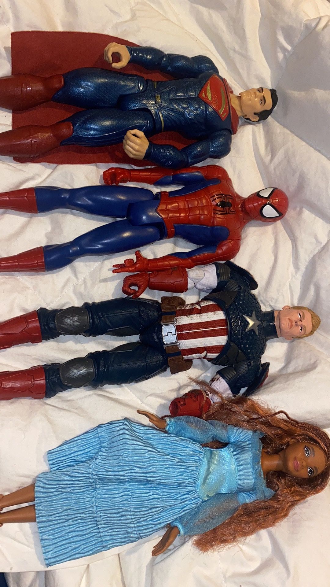 ACTION FIGURE SET (Captain America, Spiderman, Superman, Ariel)