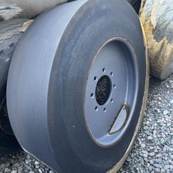 Solid Industrial Bobcat tires For Sale