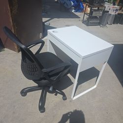 Modern Desk & Chair