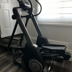 NordicTrack Elliptical FS10i