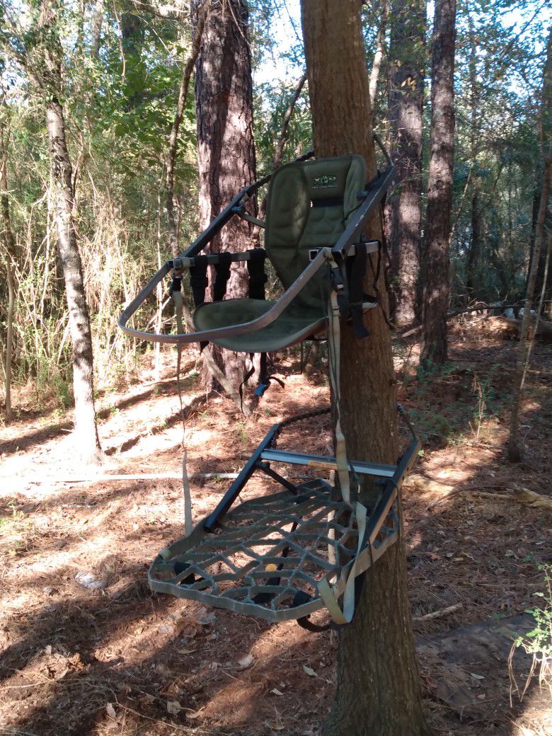Xtreme Outdoor Products Tree Stand