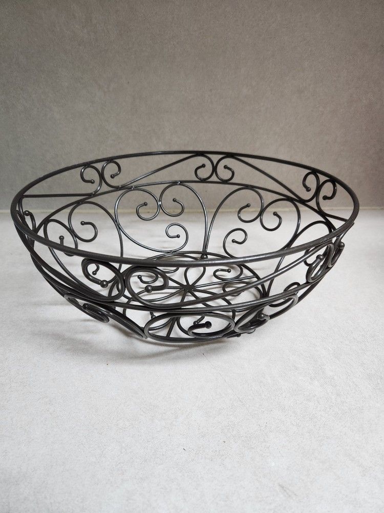 Princess House Bronze Meridian Metal Fruit Bowl/Centerpiece