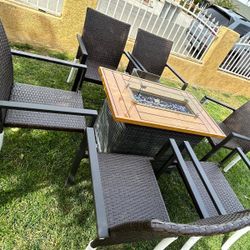 Brand New Patio Outdoor Furniture Set With Fire Pit