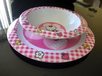 Hello kitty toddler plate set