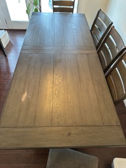 Large Farmhouse Dining Table – Extends 92" to 110"