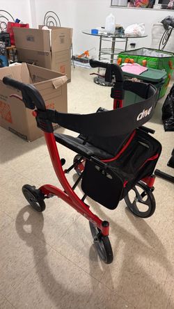 Drive Medical Rollator Walker with Seat