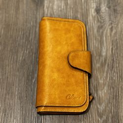 Trendy Women Trifold Wallet / Clutch With Card Holders and ID windows - New 