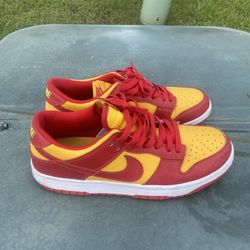 Nike Dunks 