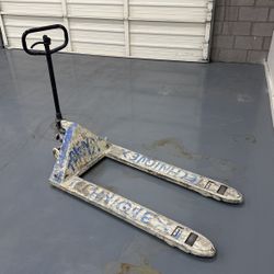 Pallet Jack - Perfect working condition
