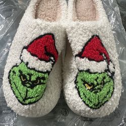 Grinch Slippers 