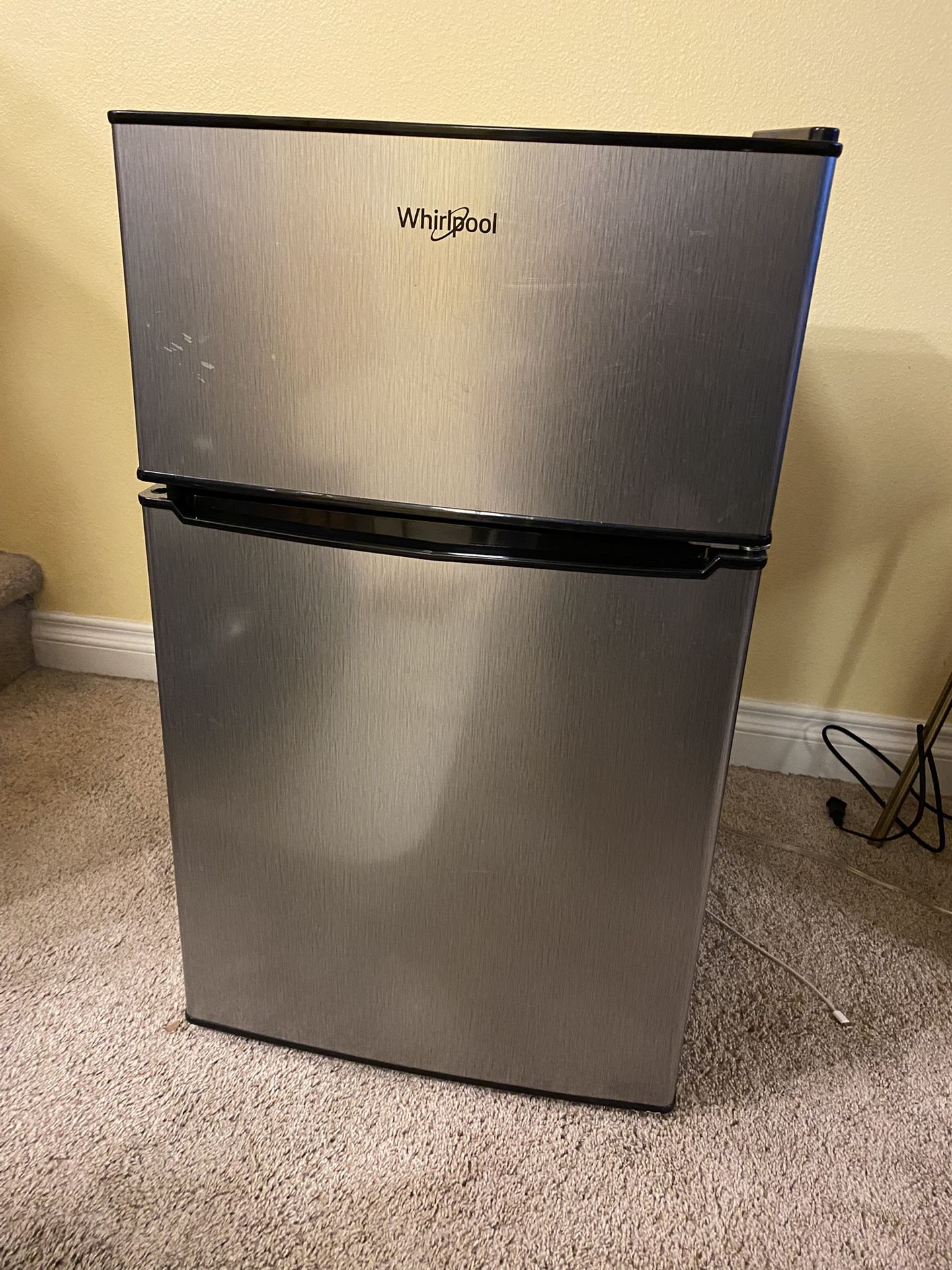 Whirlpool Mini Fridge