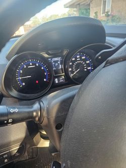 Veloster hyundai