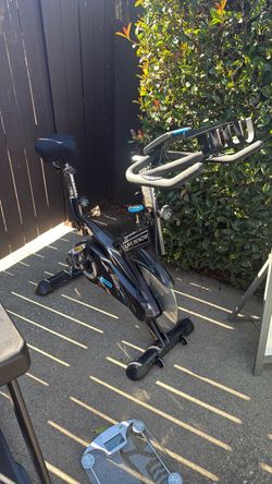 Standing exercise bike